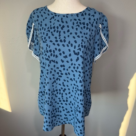 Angashion Tops - Blue Patterned Women's Top